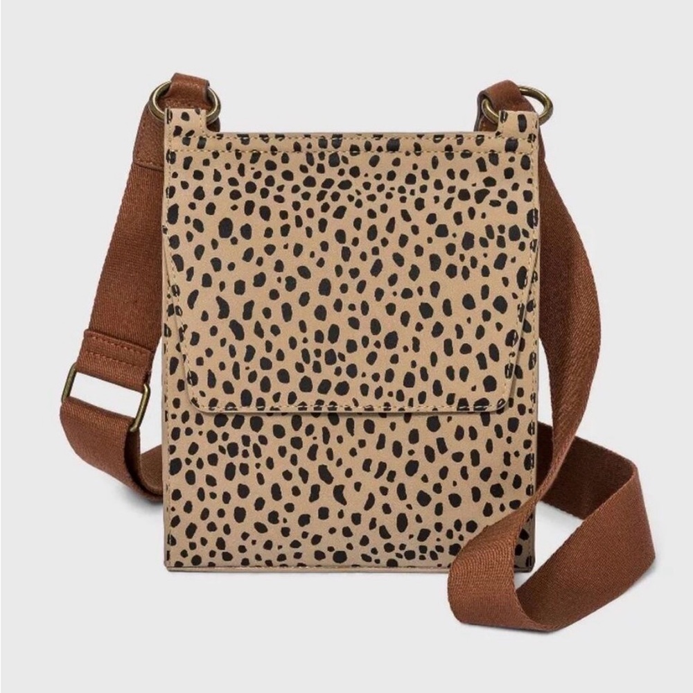 Universal Thread Leopard Crossbody Purse